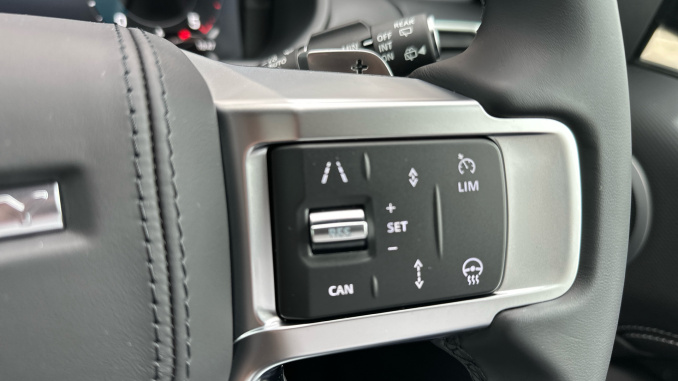 Land Rover Discovery Diesel 3.0 D350 Dynamic HSE Commercial Auto - Image 49